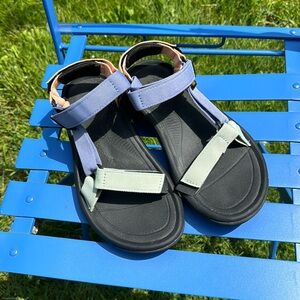 TEVA Hurricane XLT2 Sherbert Multi